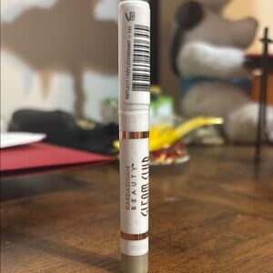 Kardashian Kollection Gleam Club Highlighter - Gold and White